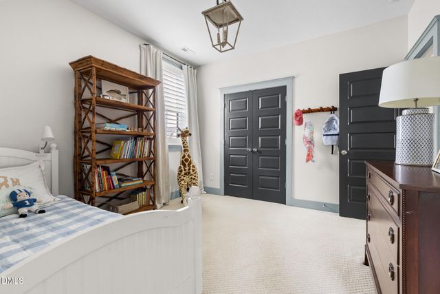 271 Ellsworth Manor Drive, Hillsborough, NC 27278