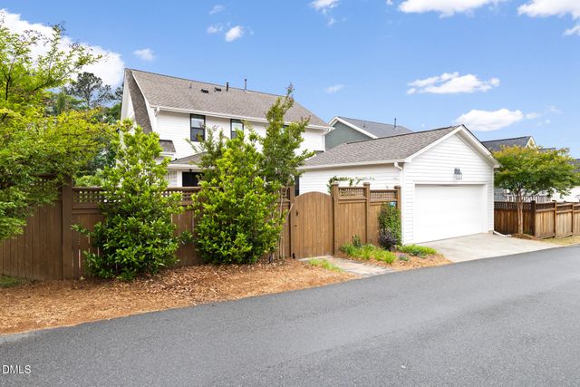 271 Ellsworth Manor Drive, Hillsborough, NC 27278