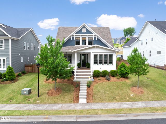 271 Ellsworth Manor Drive, Hillsborough, NC 27278