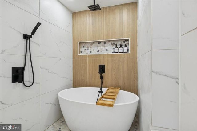 1604 ERIAL RD, Pine Hill, NJ 08021