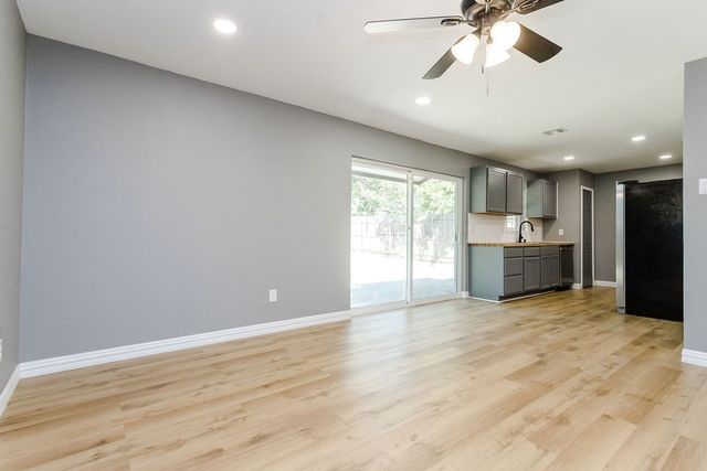 225 Independence Drive, Garland, TX 75043