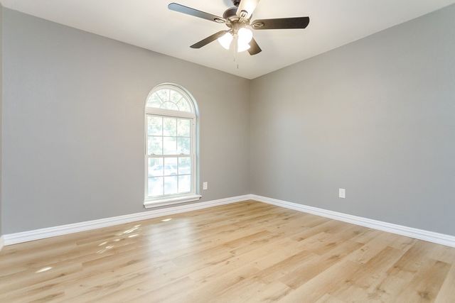 225 Independence Drive, Garland, TX 75043