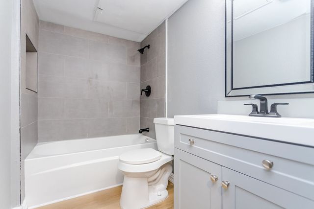 225 Independence Drive, Garland, TX 75043