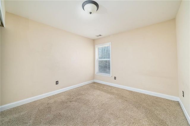 2740 Creekside Manor Dr, Powder Springs, GA 30127