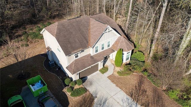 2740 Creekside Manor Dr, Powder Springs, GA 30127