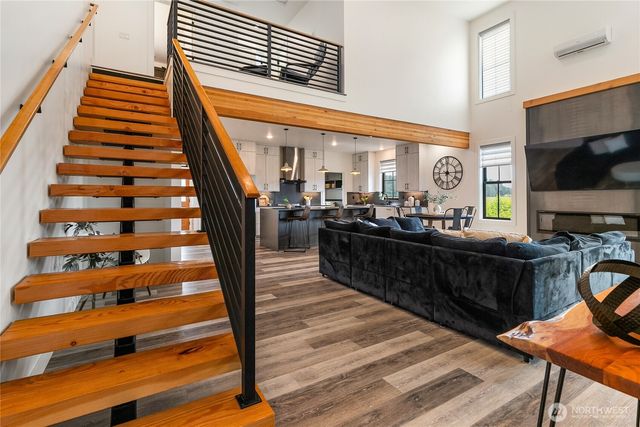 212 Riverwalk Drive, Lynden, WA 98264