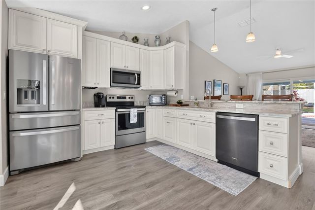 9426 PALM TREE DRIVE, Windermere, FL 34786