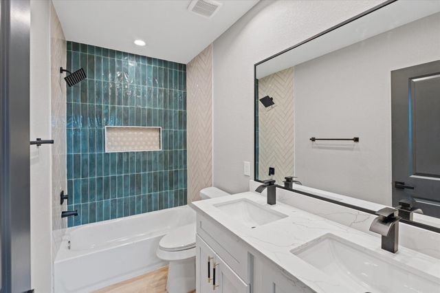 7349 Sandle Street A-B, Houston, TX 77088