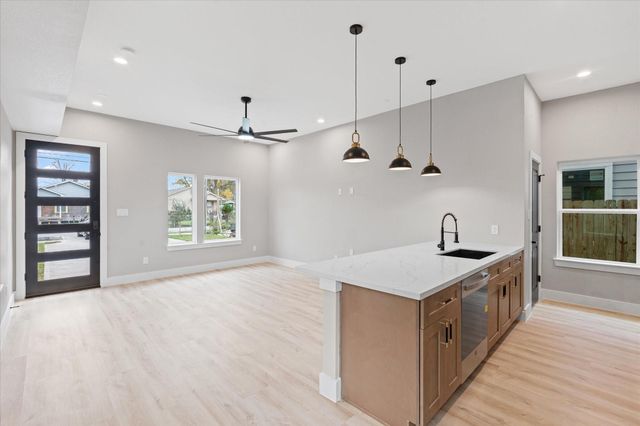 7349 Sandle Street A-B, Houston, TX 77088