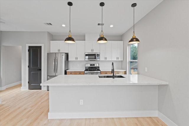 7349 Sandle Street A-B, Houston, TX 77088