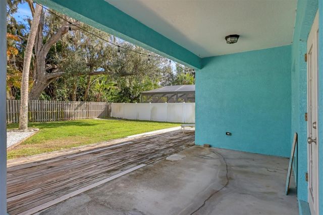 2318 29TH AVENUE E, Palmetto, FL 34221