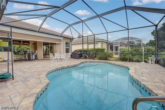 11086 Lakeland CIR, Fort Myers, FL 33913