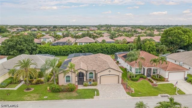 11086 Lakeland CIR, Fort Myers, FL 33913