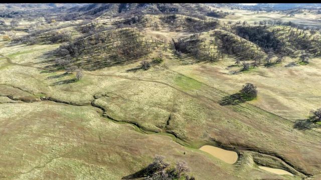 Fiddlers Road, Igo, CA 96047