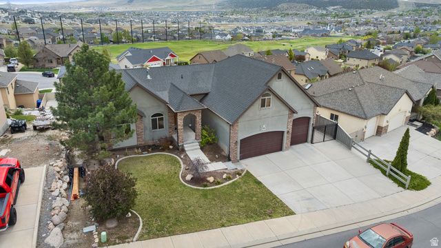 9096 N CLUBHOUSE LN, Eagle Mountain, UT 84005