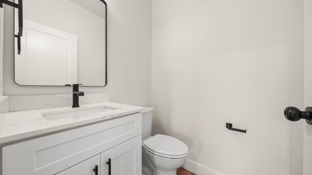 2398 Ridge Circle Dr Unit B, Grand Junction, CO 81507