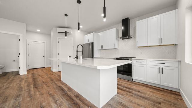 2398 Ridge Circle Dr Unit B, Grand Junction, CO 81507