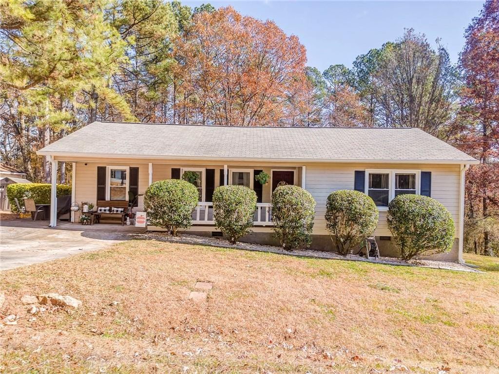 36 Woodberry SE Drive, Silver Creek, GA 30173