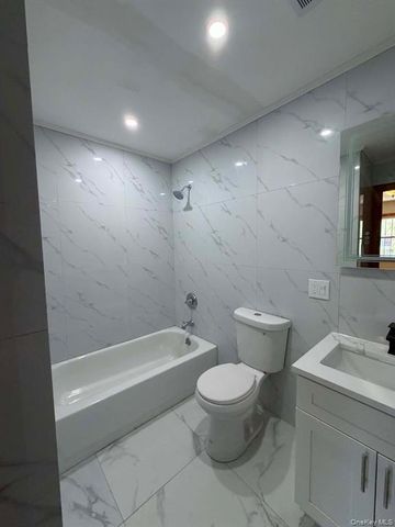 177-28 129th Avenue, New York City, NY 11434
