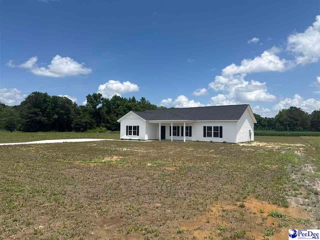 308 Todds School Rd., Mullins, SC 29574