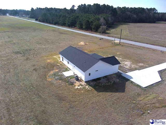 308 Todds School Rd., Mullins, SC 29574