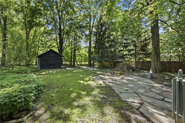 5875 Lakeview Terrace, Hamburg, NY 14085