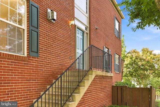 45805 MARLANE TER, Sterling, VA 20166