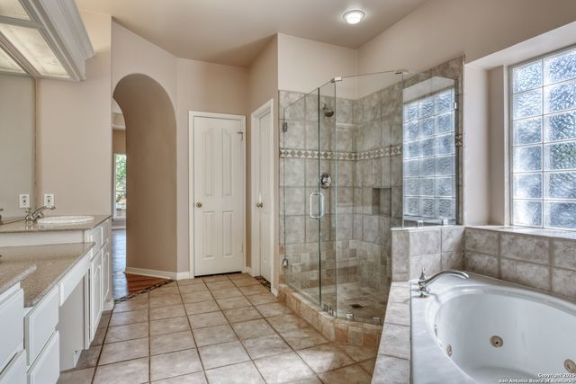 6811 Lendell St, San Antonio, TX 78249