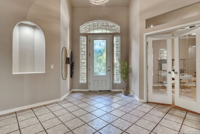 6811 Lendell St, San Antonio, TX 78249