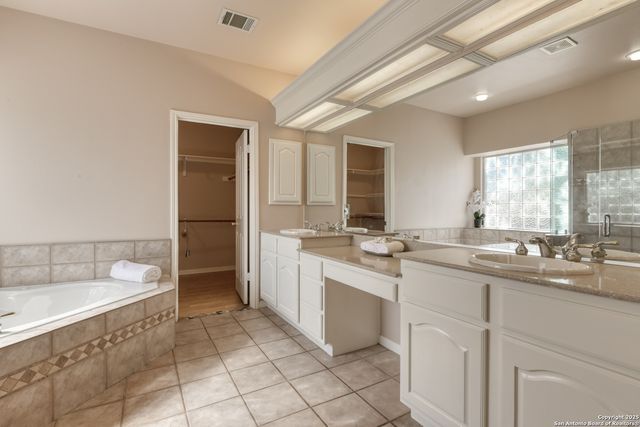 6811 Lendell St, San Antonio, TX 78249