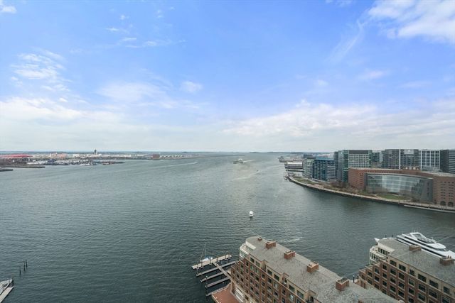 65 East India Row 27E, Boston, MA 02110