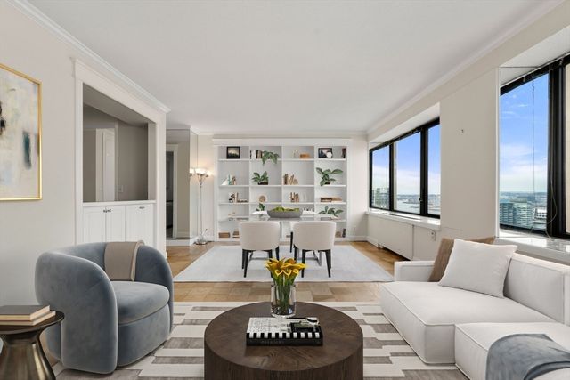 65 East India Row 27E, Boston, MA 02110