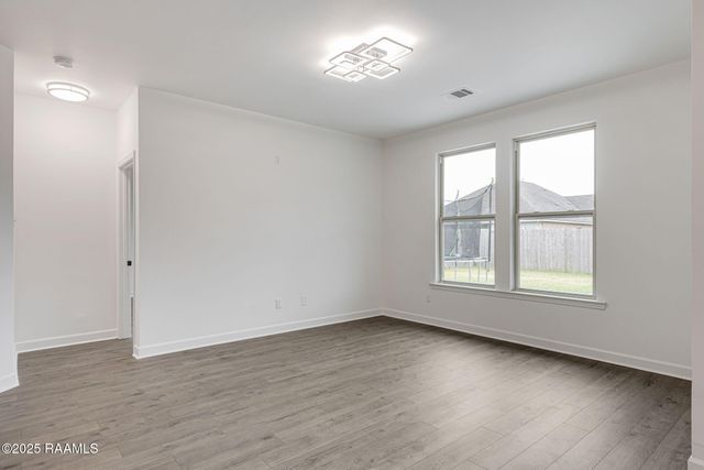 326 Forest Grove Drive, Youngsville, LA 70592