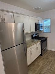 2537 E Clarendon Avenue Apt 2, Phoenix, AZ 85016