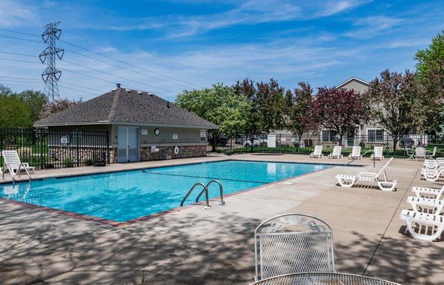 7466 Derby Lane, Shakopee, MN 55379