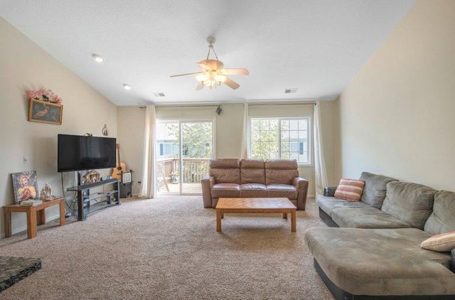 7466 Derby Lane, Shakopee, MN 55379