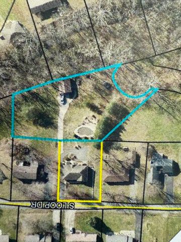 212 S Loop Drive, Stanford, KY 40484