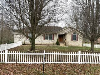 212 S Loop Drive, Stanford, KY 40484