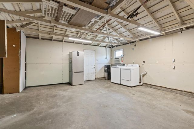 34 E Alpine Ave, Stockton, CA 95204