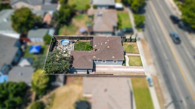 34 E Alpine Ave, Stockton, CA 95204