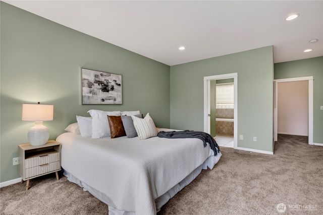 8230 144th Drive SE, Snohomish, WA 98290