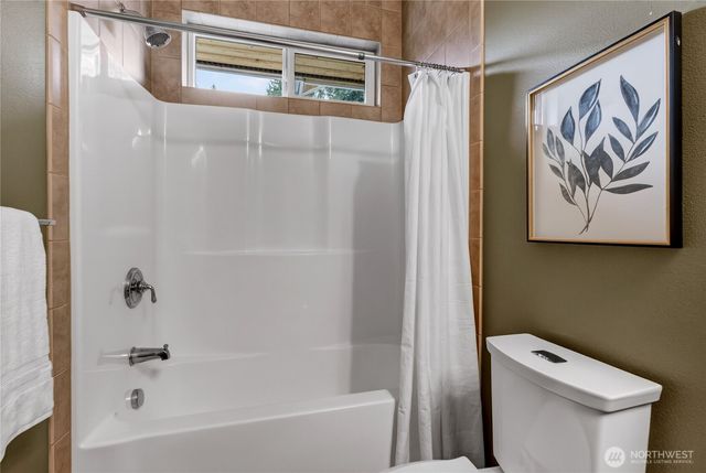 8230 144th Drive SE, Snohomish, WA 98290