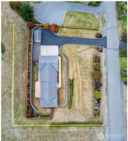 8230 144th Drive SE, Snohomish, WA 98290