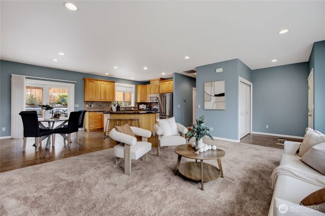 8230 144th Drive SE, Snohomish, WA 98290