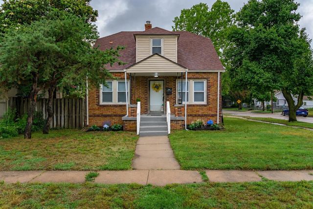1301 S Greenwood Ave, Wichita, KS 67211