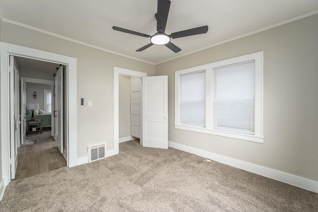 1301 S Greenwood Ave, Wichita, KS 67211