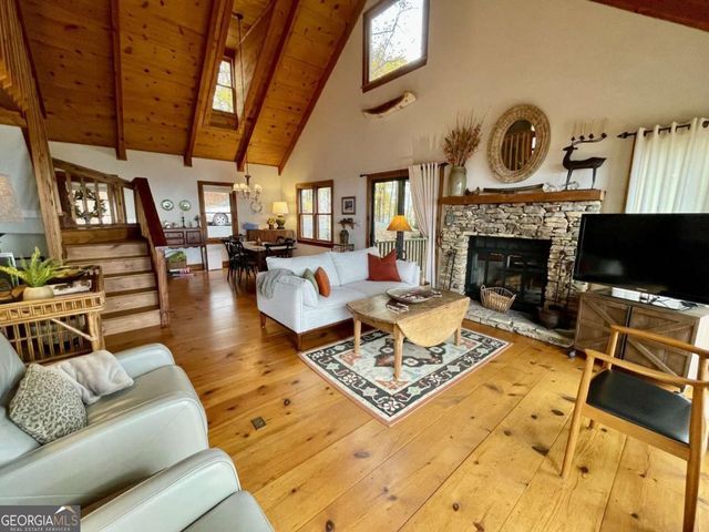 524 Sanderlin Mtn Drive, Jasper, GA 30143