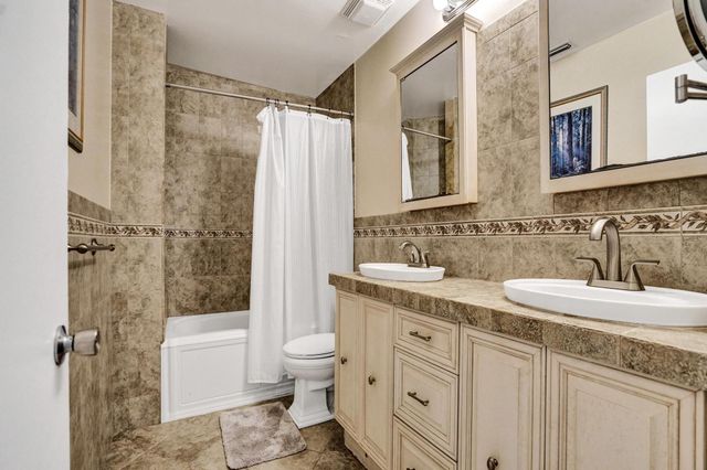 10527 Zurich Street, Cooper City, FL 33026