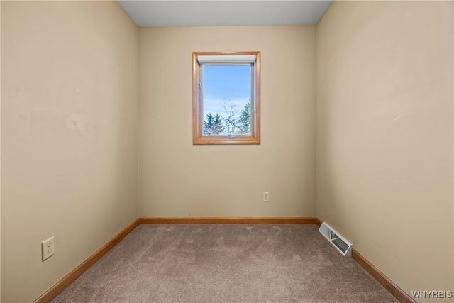 5225 Bridle Path Lane, Lewiston, NY 14092