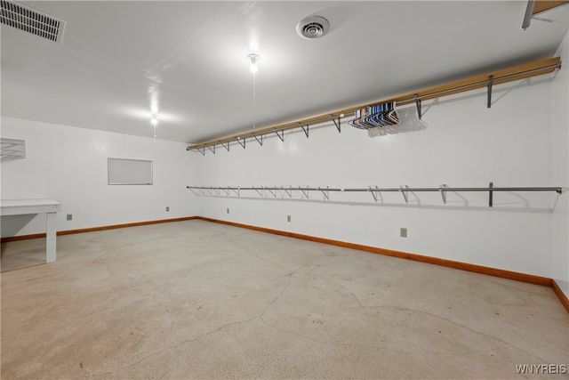 5225 Bridle Path Lane, Lewiston, NY 14092